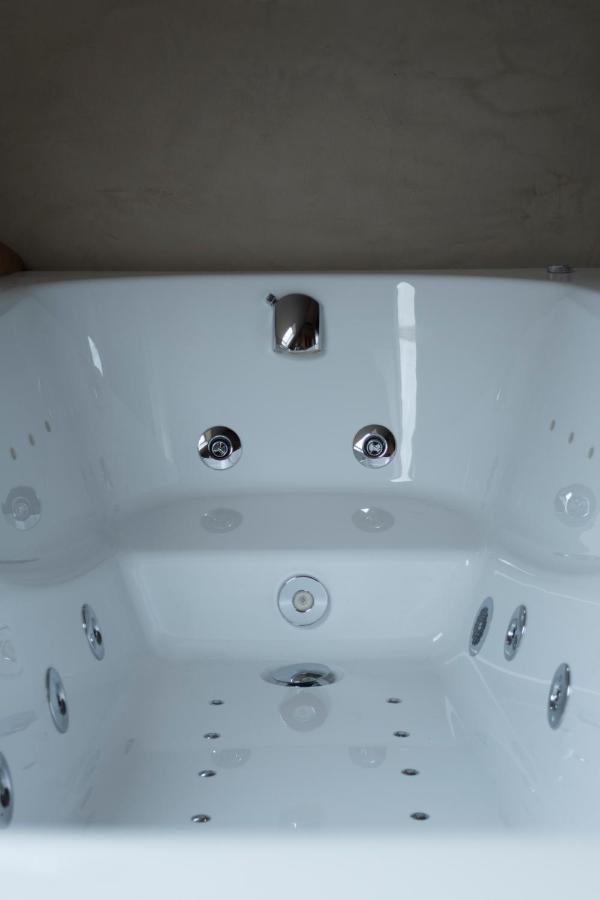 Wellness Sweet Bonihu B&B Brugge Buitenkant foto